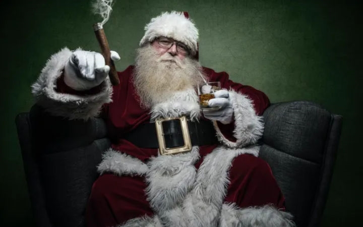 santa with a cigar